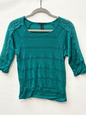 Y2K 3/4 Sleeve Teal Embroidered Shoulder Top Small